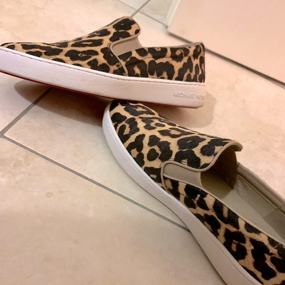 Michael Kors leopard print slip on’s Size 7. - Picture 1 of 5